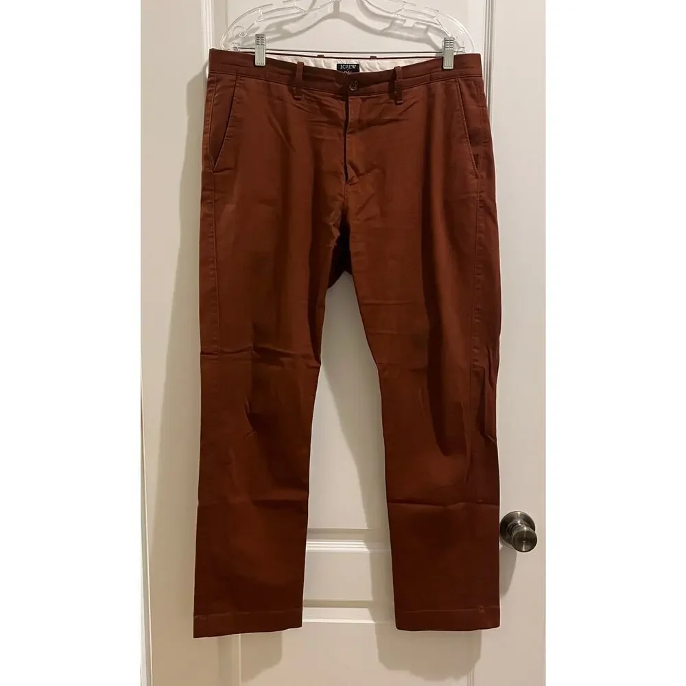 J. Crew Men’s Straight-fit flex chino pant